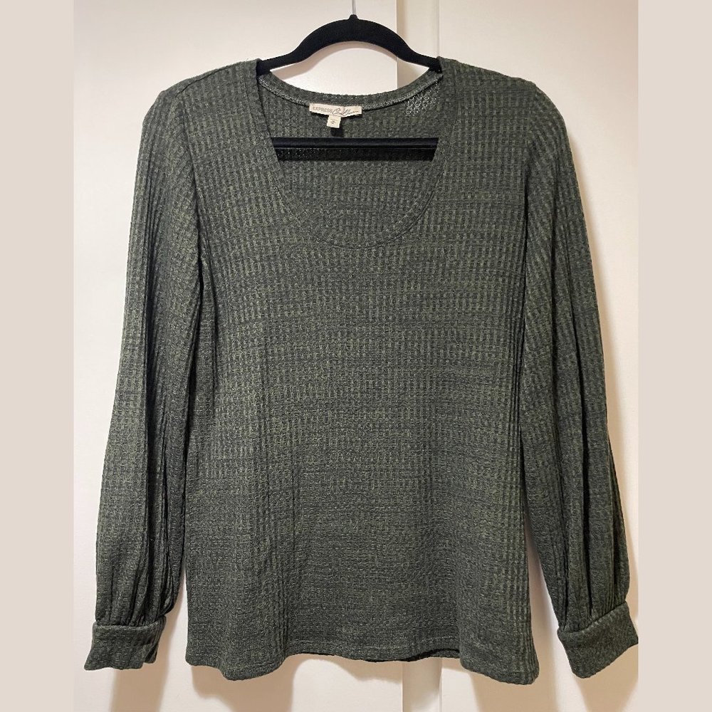 Express Long Sleeve Shirt Like New, Medium, Army Green